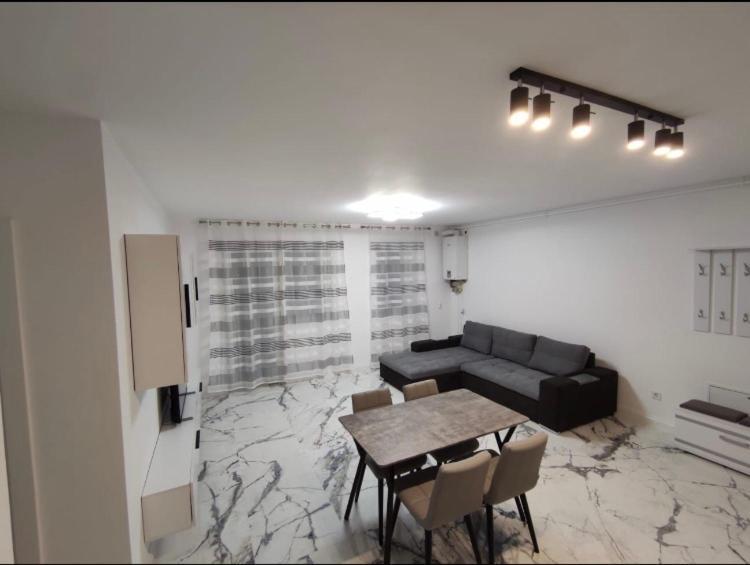 Apartament Vivo Apartment Floresti  Ngoại thất bức ảnh